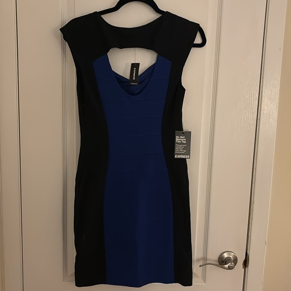 NWT Express Royal Blue & Black Color Block Cap Sleeve Cut Out Mini Dress- size 6 - Picture 7 of 8